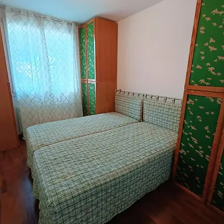 Elagantemente Arredata Villa *