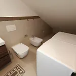 Elagantemente Arredata